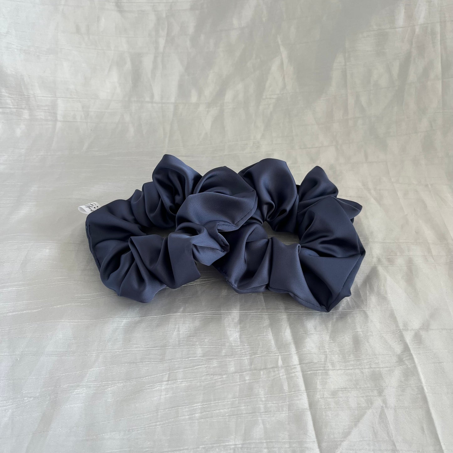 Chouchou Scrunchie en satin 1001 Nuits