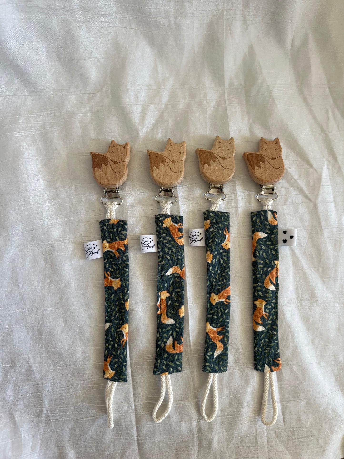 Attache tétine Renard