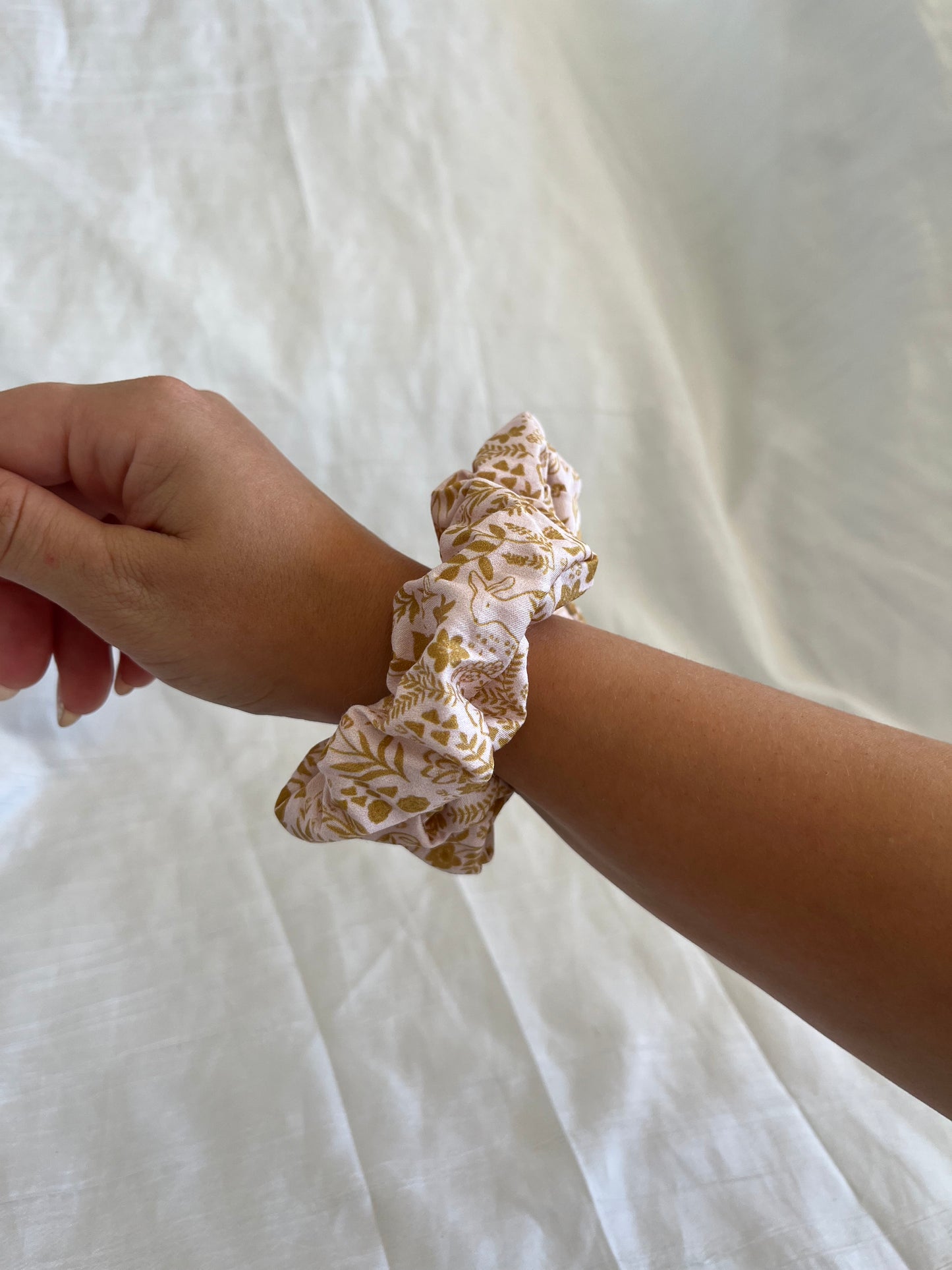 Chouchou Scrunchie en coton Bunny