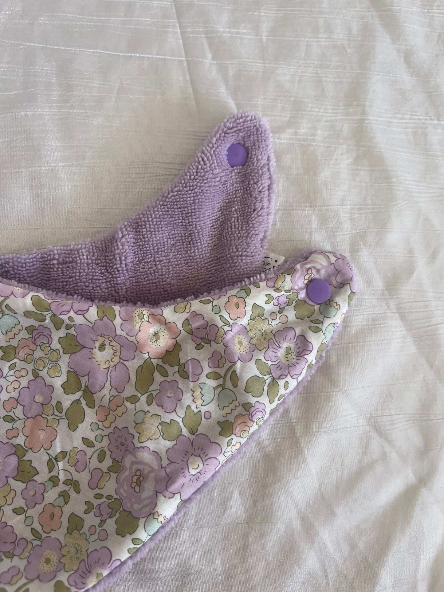 Bavoir Liberty Lilas 💜