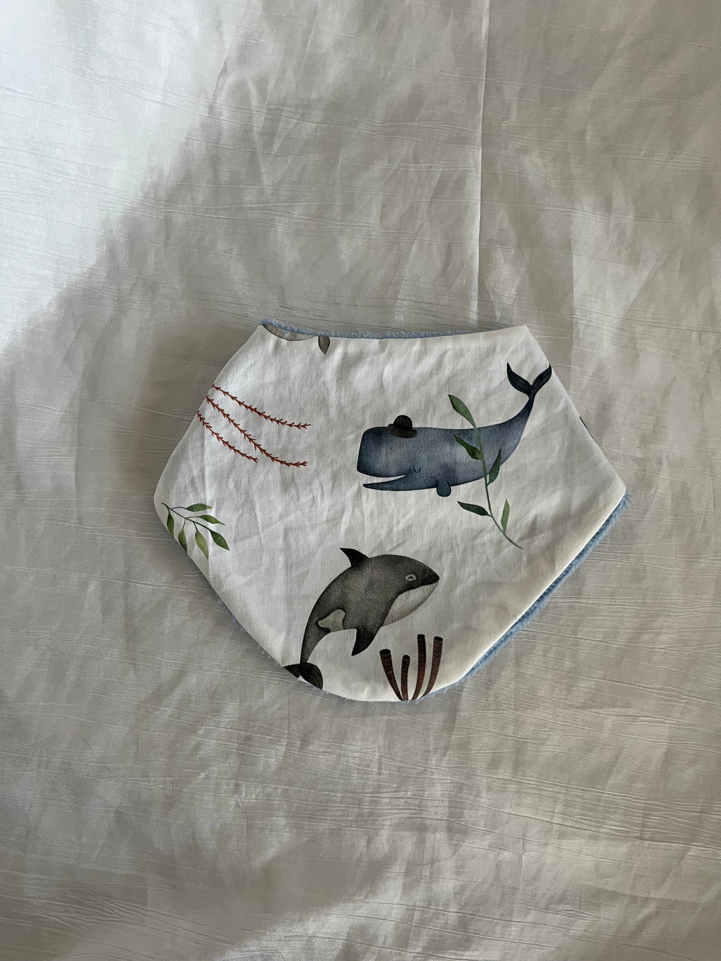 Bavoir Whale