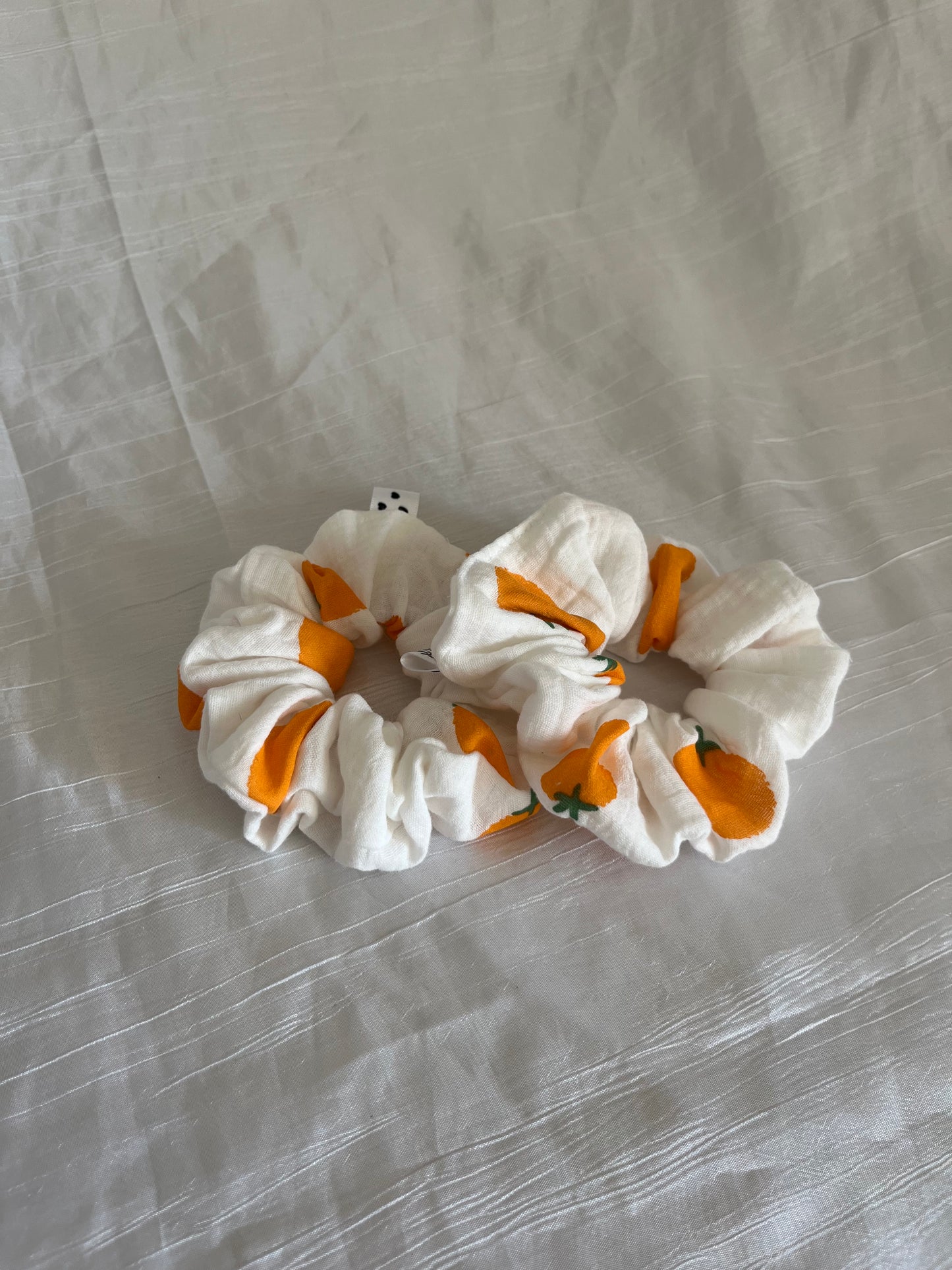 Chouchou Scrunchie en gaze Orange