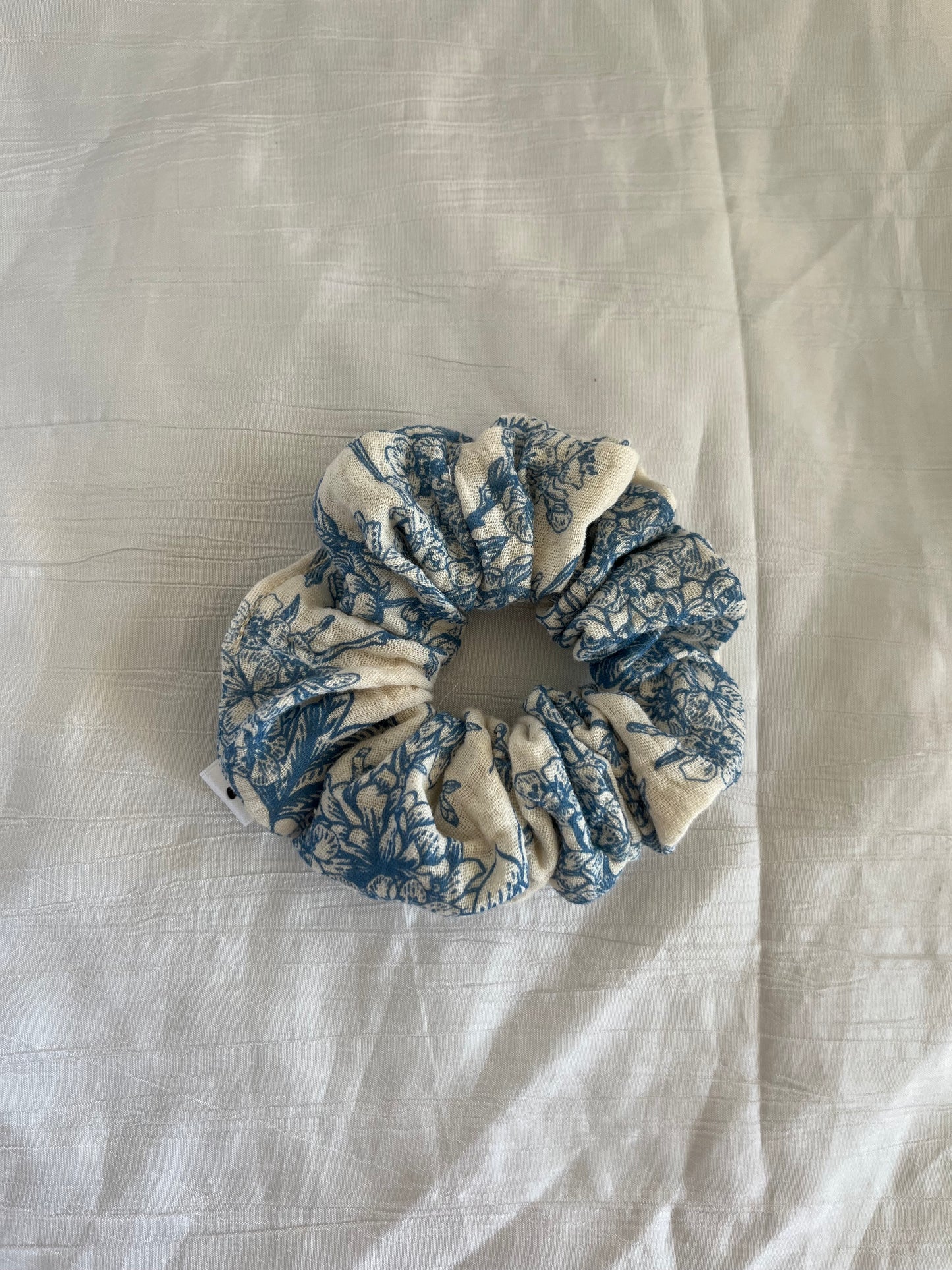Chouchou Scrunchie en gaze Jouy