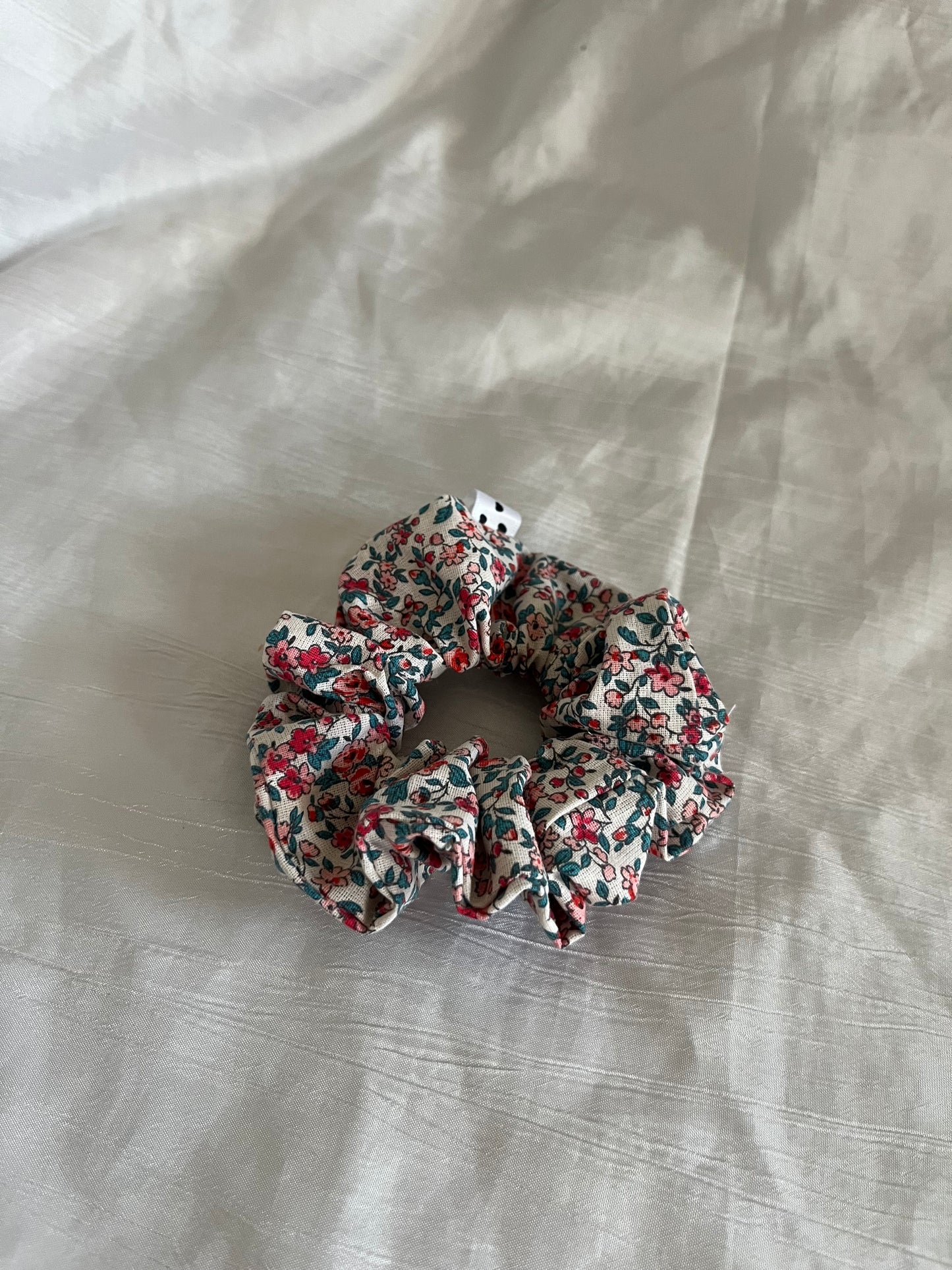 Chouchou Scrunchie en coton Petites fleurs