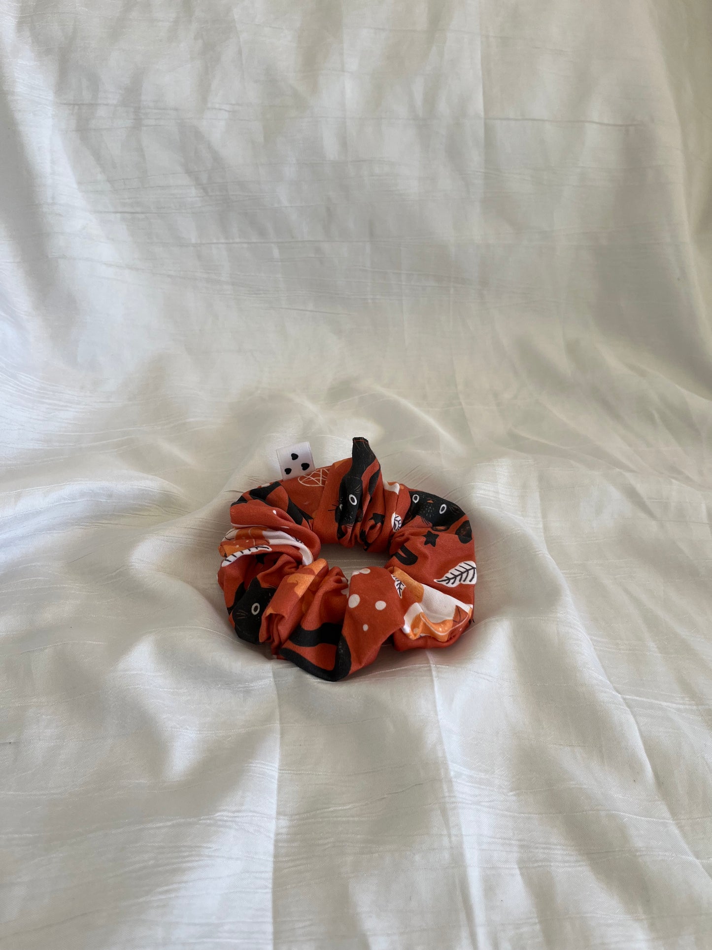 Chouchou Scrunchie en coton Hocus Pocus