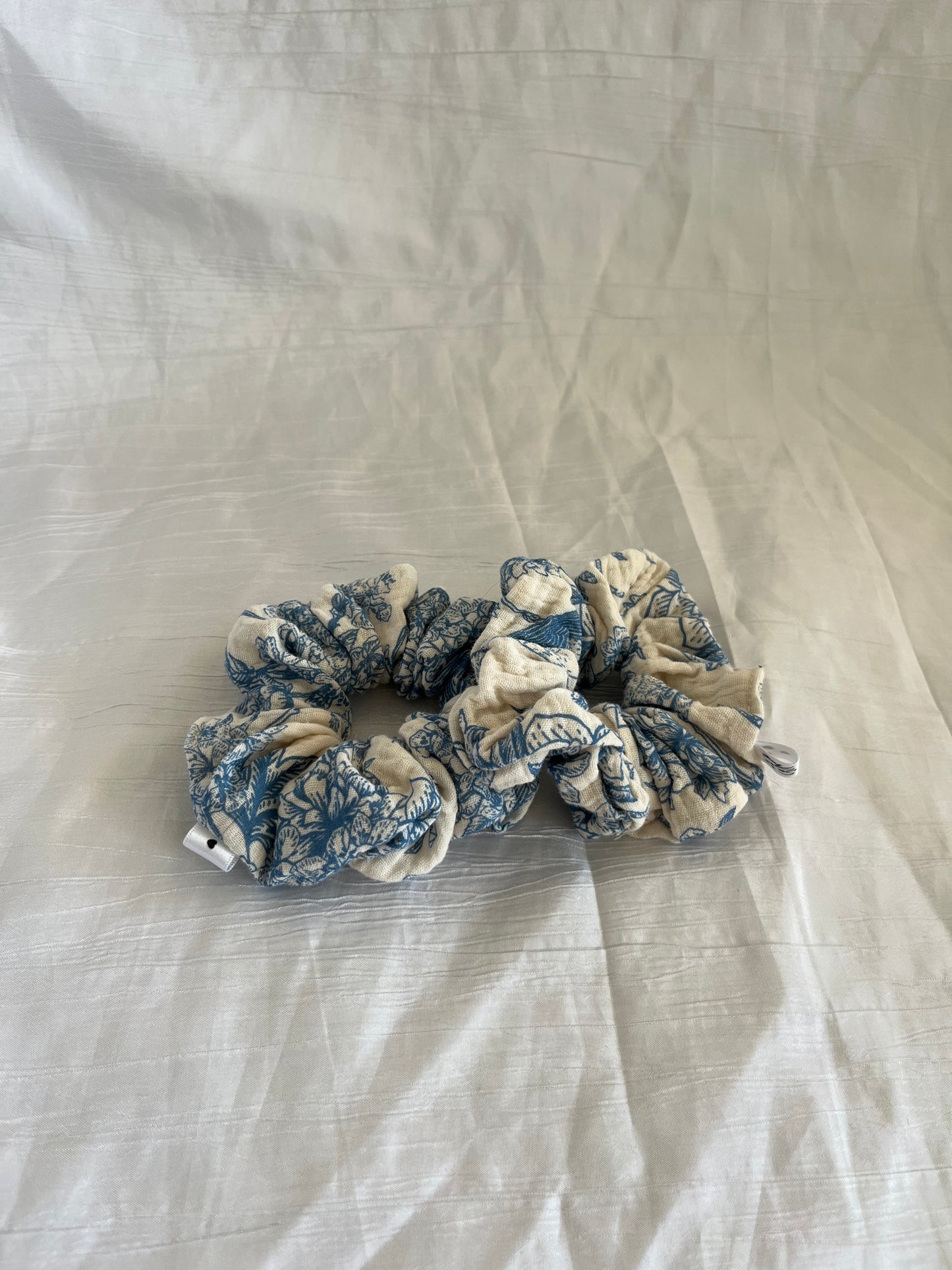 Chouchou Scrunchie en gaze Jouy