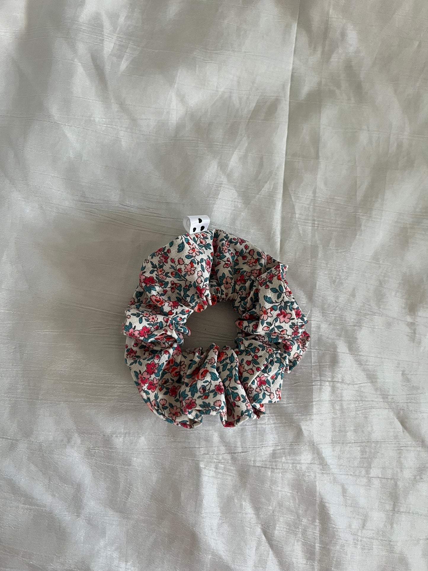 Chouchou Scrunchie en coton Petites fleurs