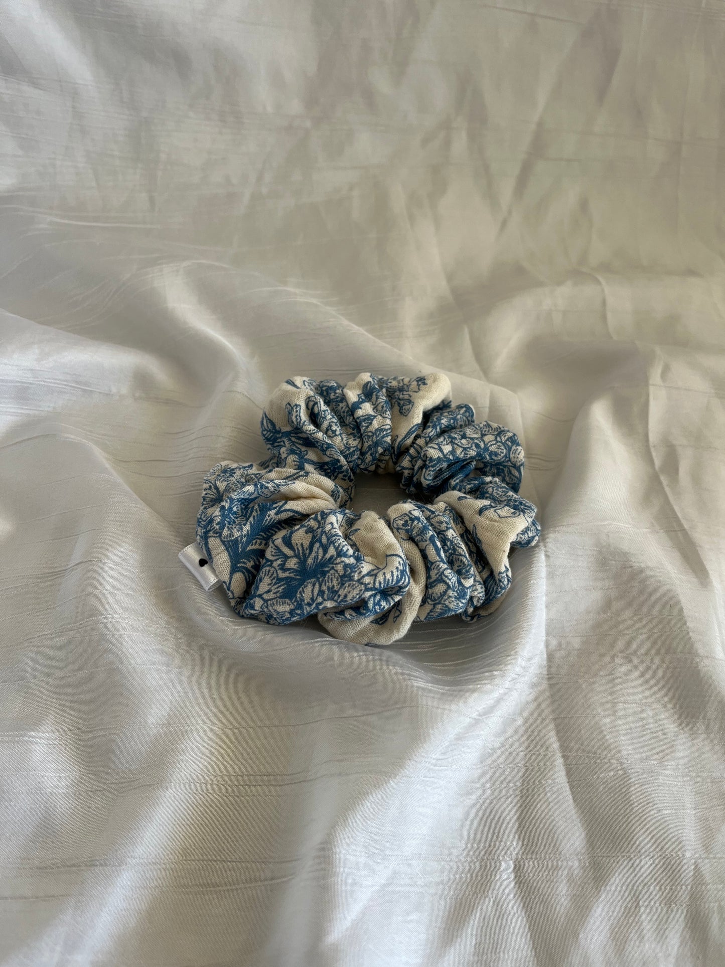 Chouchou Scrunchie en gaze Jouy