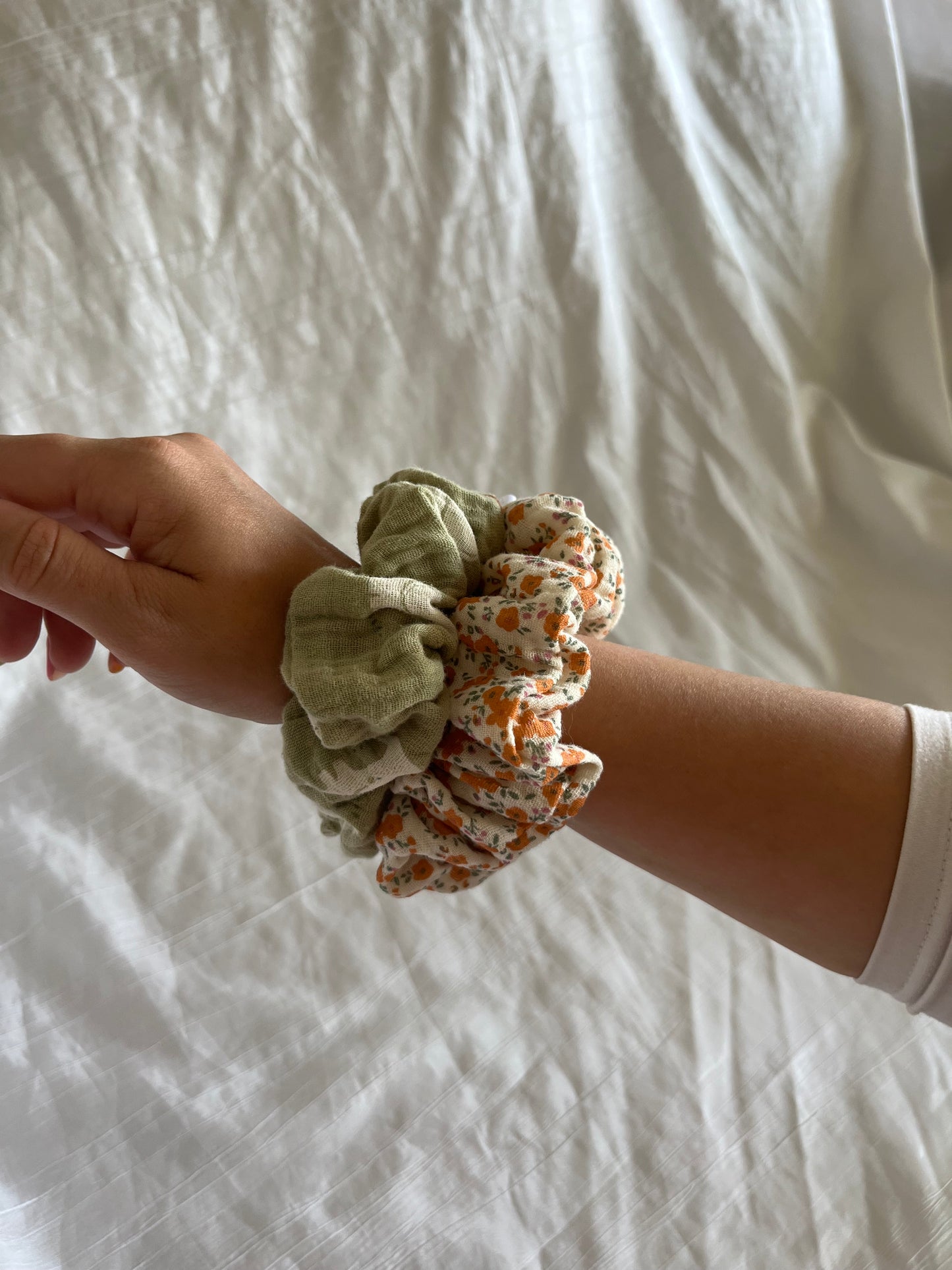 Chouchou Scrunchie en gaze Éléphant