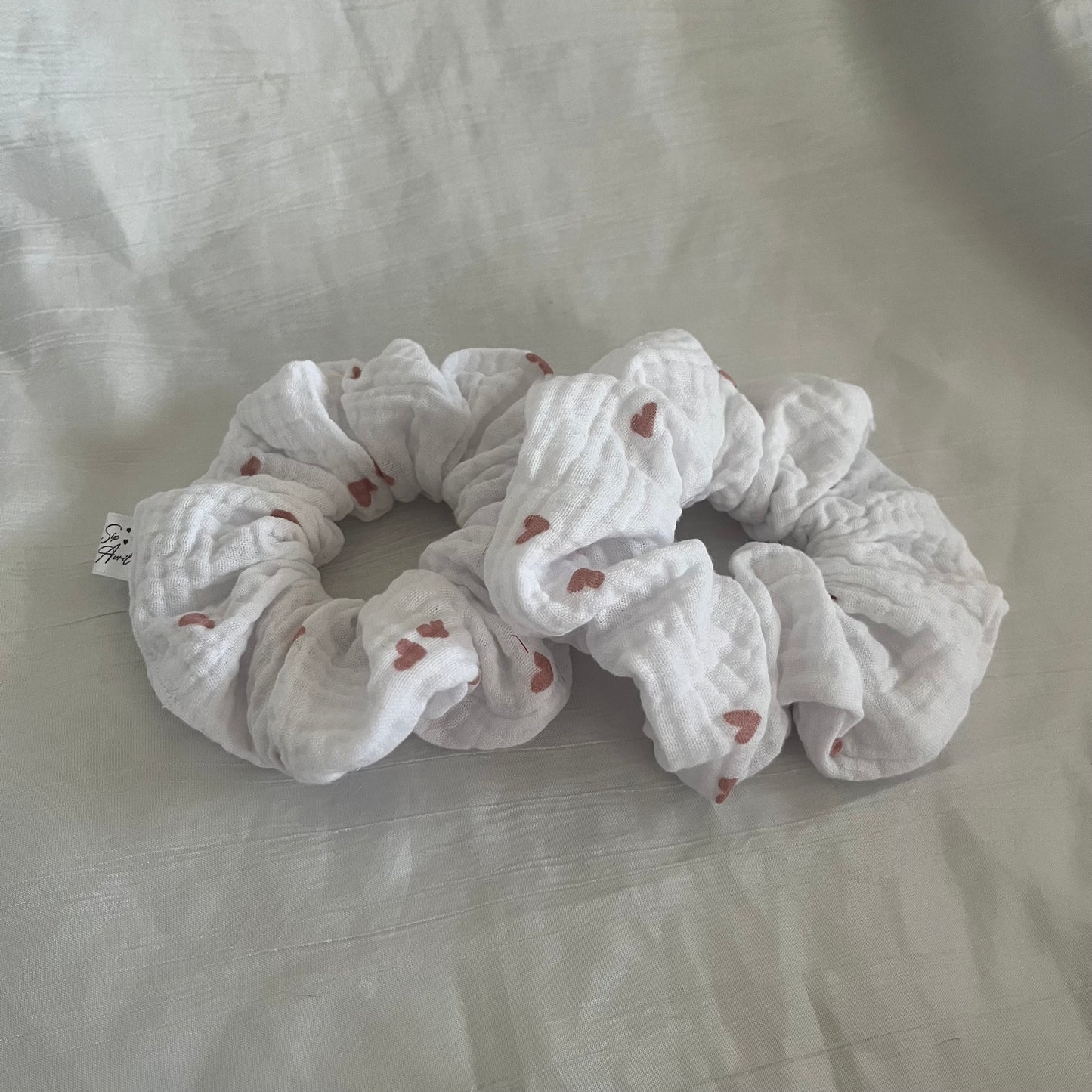 Chouchou Scrunchie en gaze Doux Amour