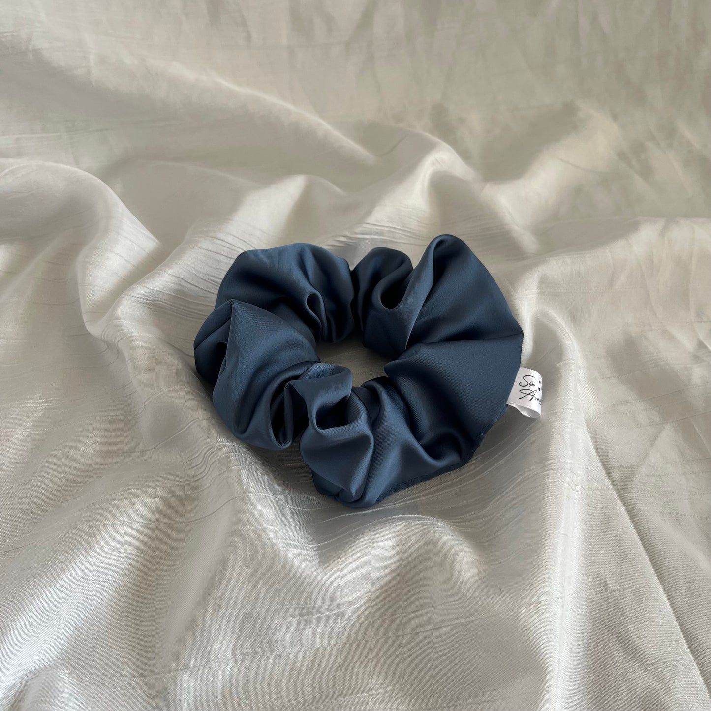 Chouchou Scrunchie en satin Océan
