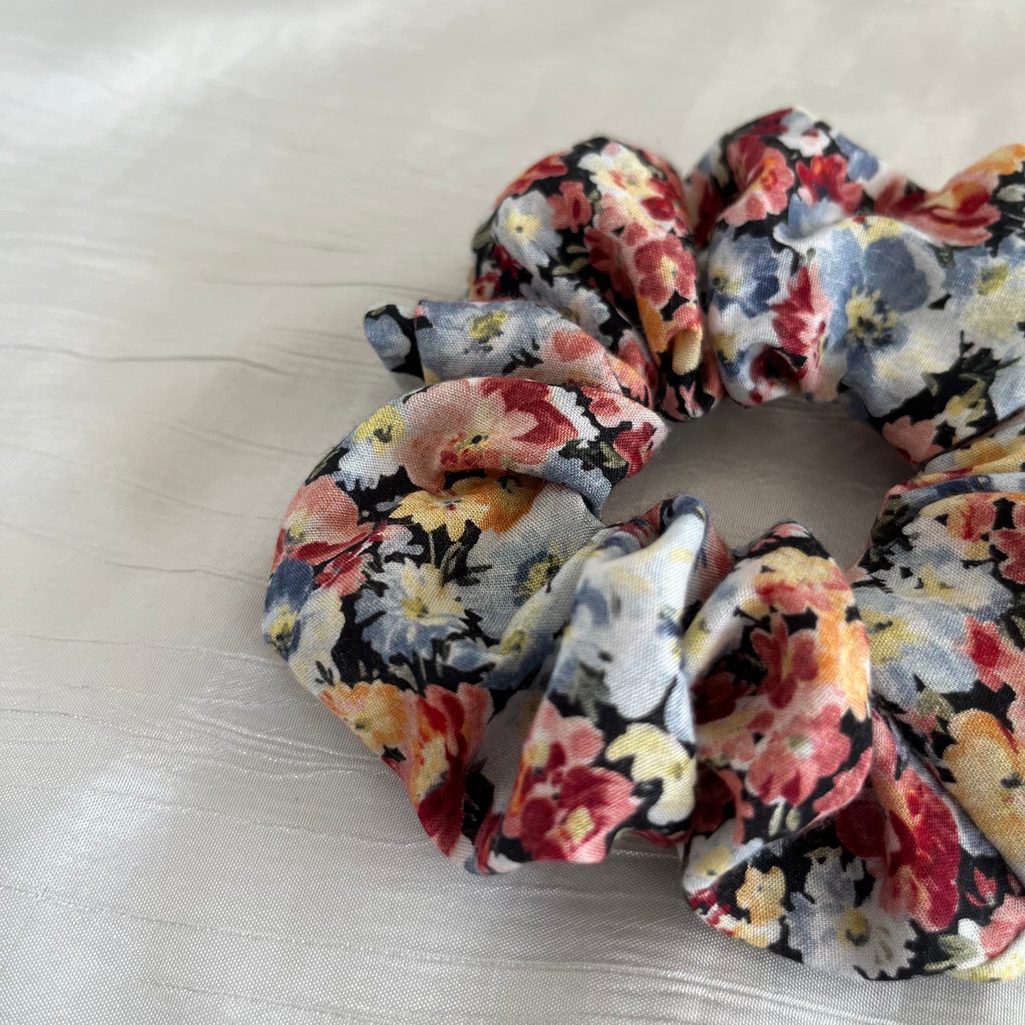 Chouchou Scrunchie en coton Floraison