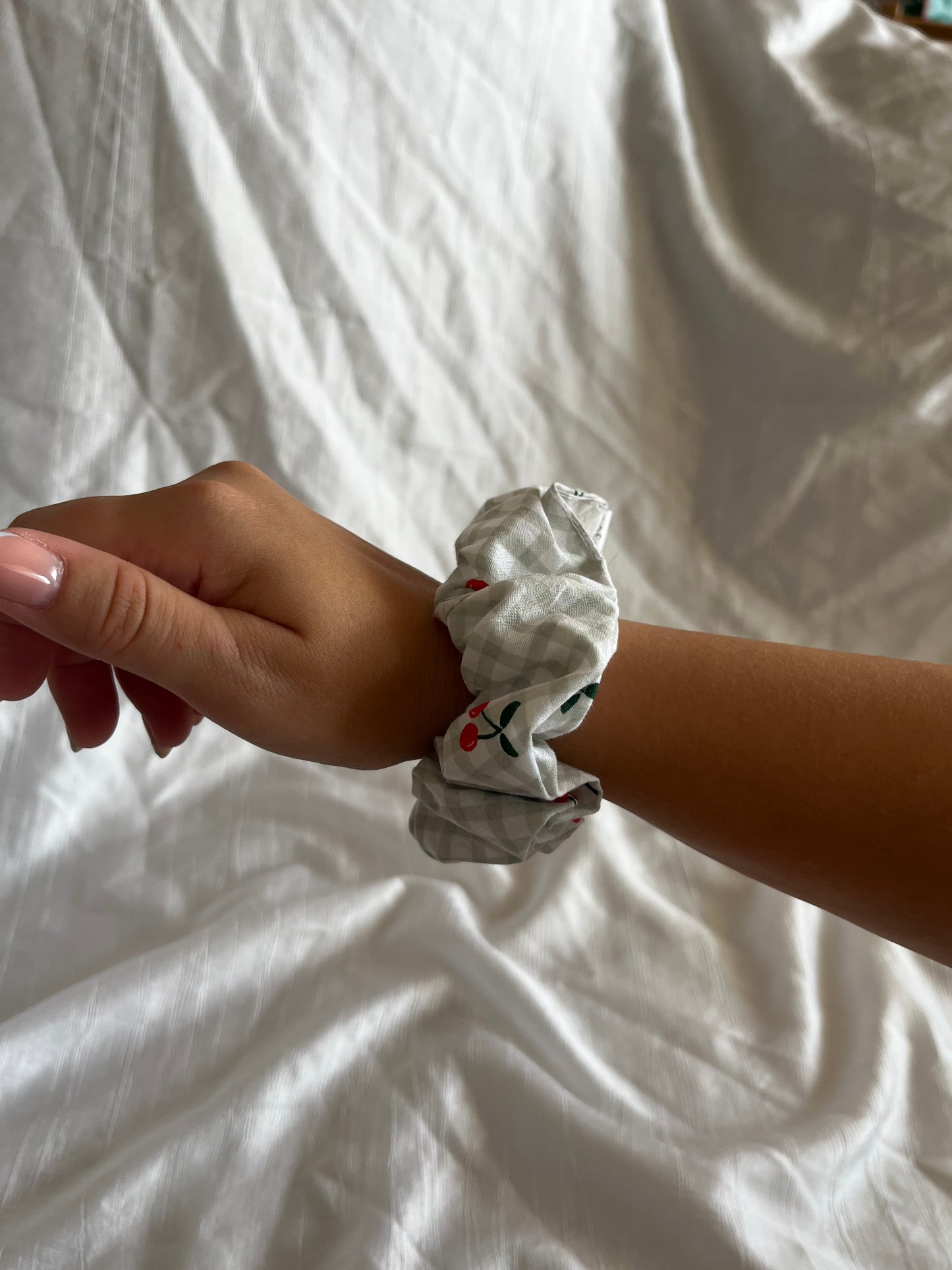 Chouchou Scrunchie en coton Cerise 🍒