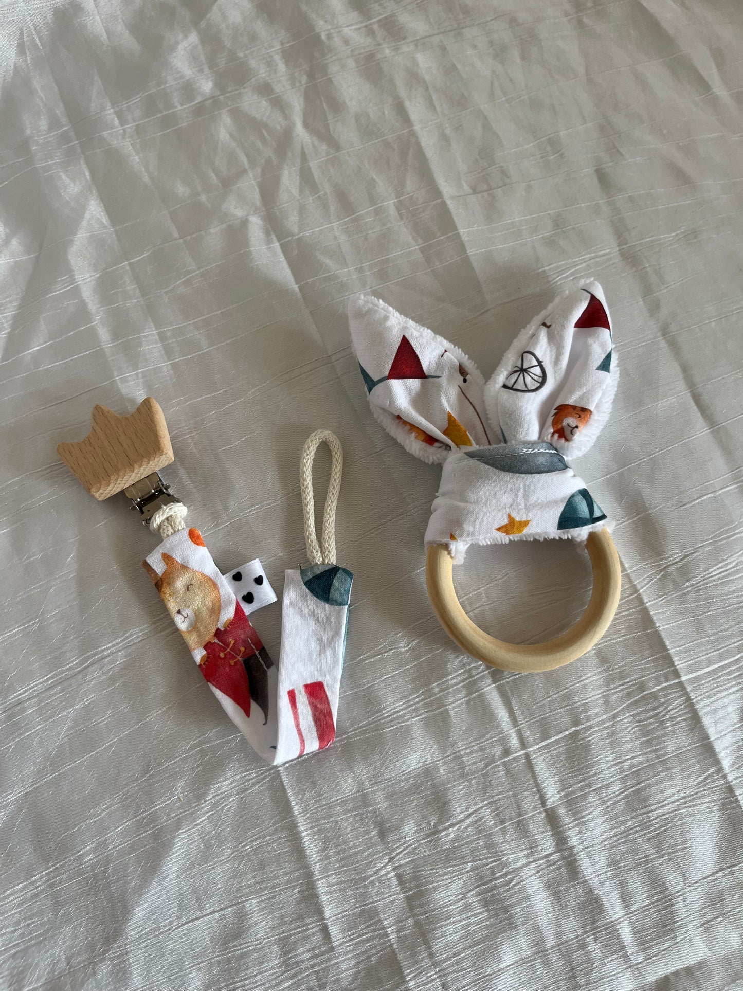 Attache tétine Cirque