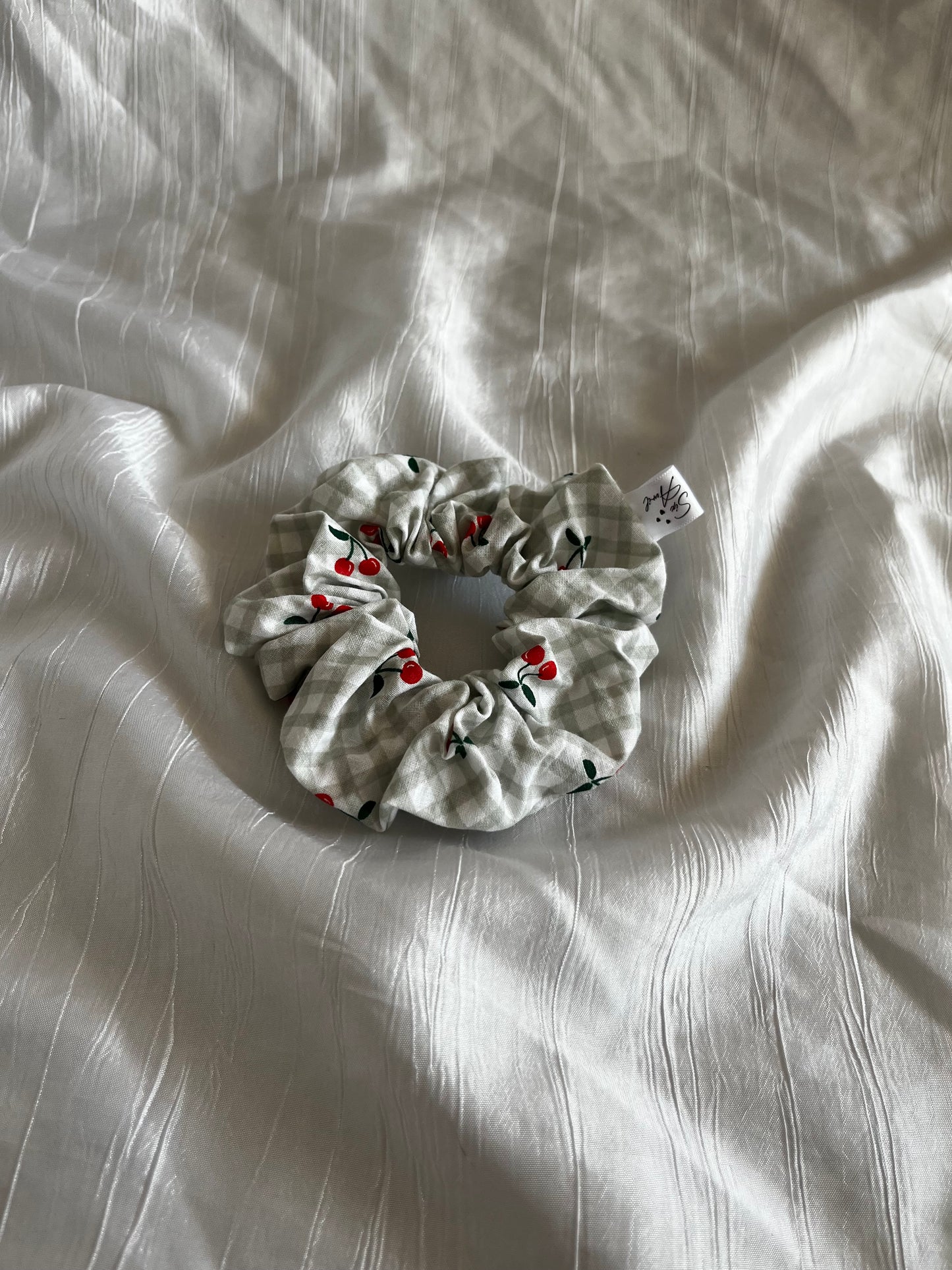 Chouchou Scrunchie en coton Cerise 🍒