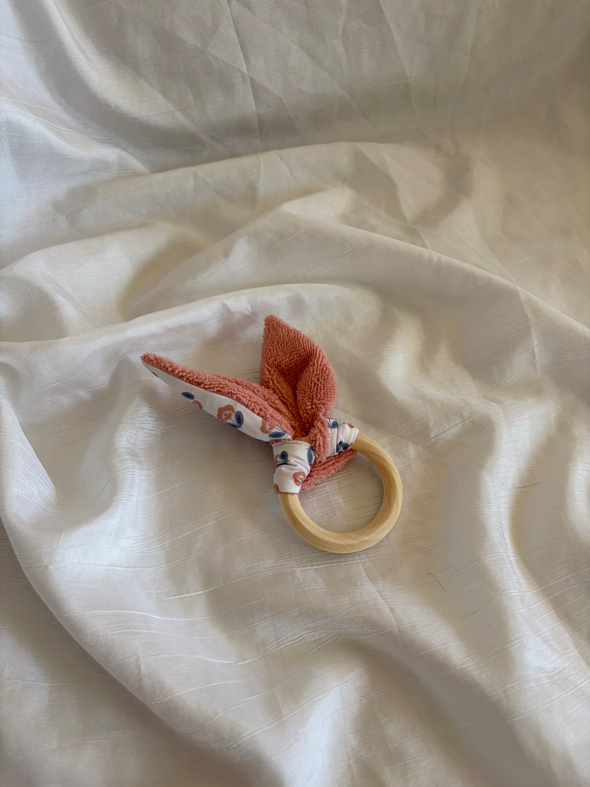 Anneau de dentition Fleurs vintage