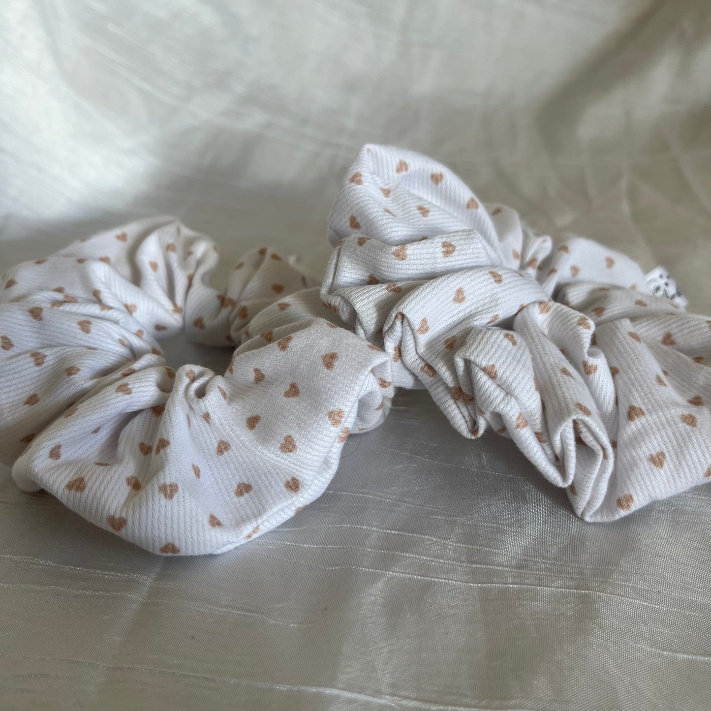 Chouchou Scrunchie en coton Cœur nude