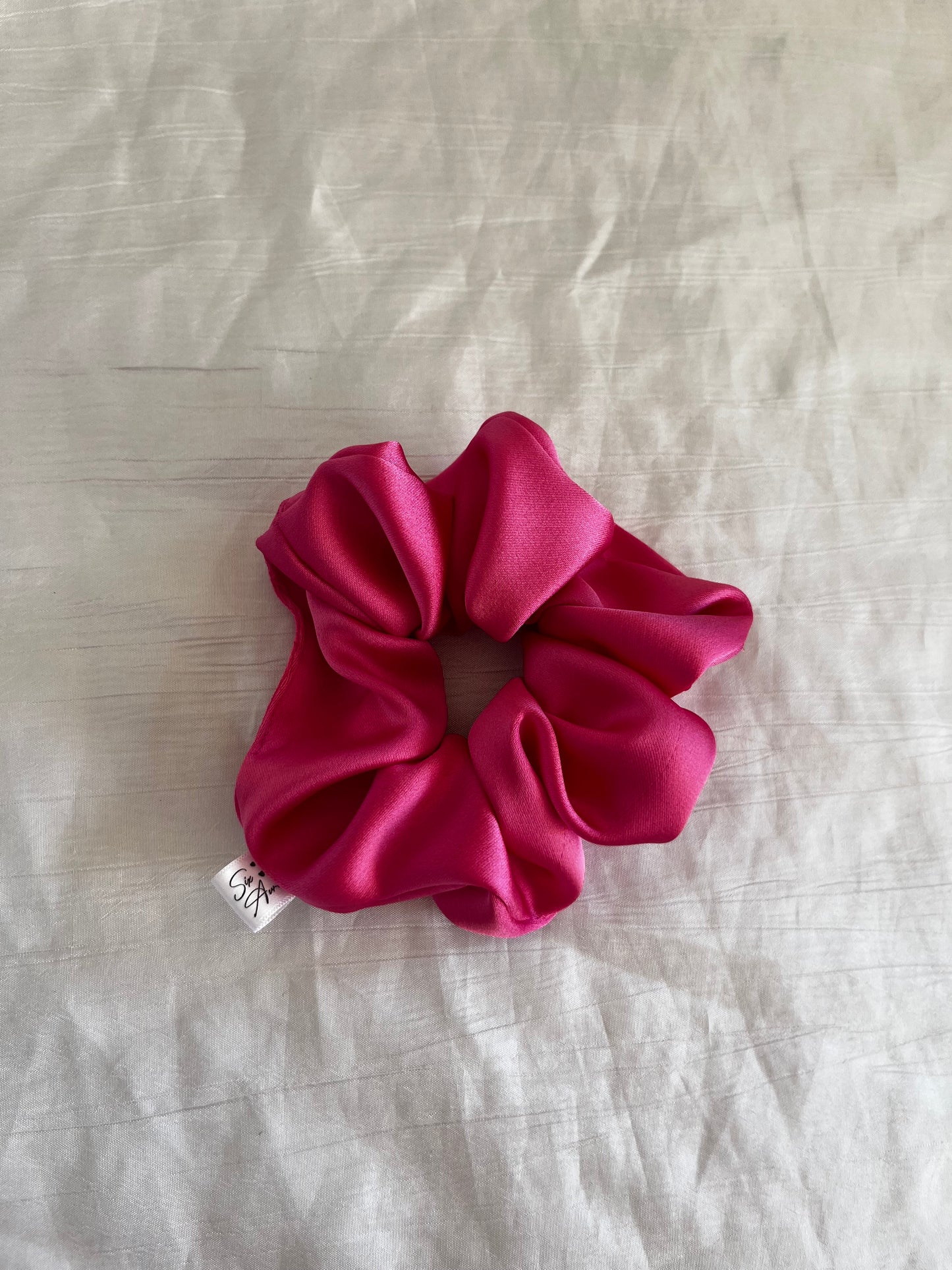 Chouchou Scrunchie en satin Rose 🩷