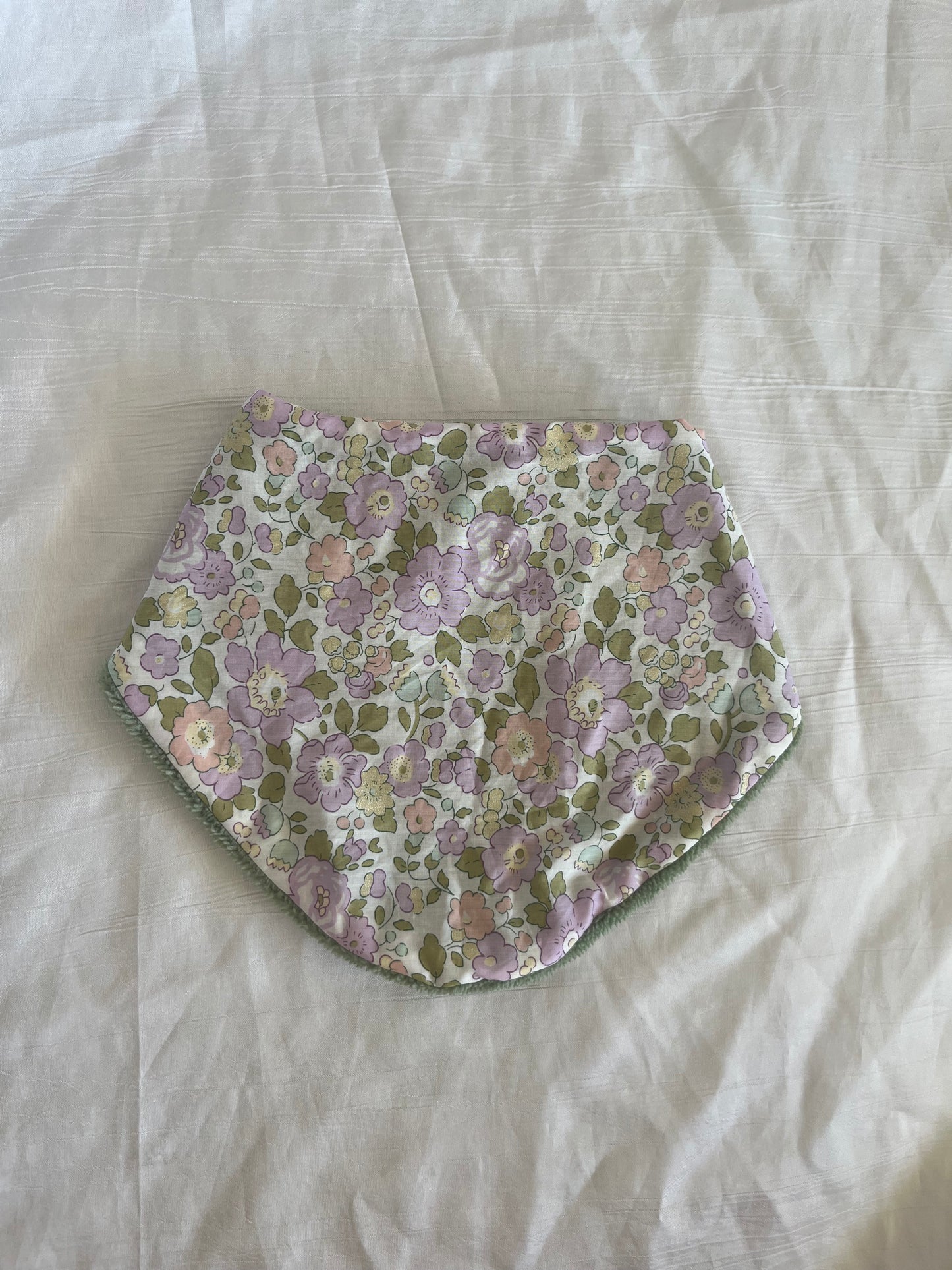 Bavoir Liberty Lilas 🌱