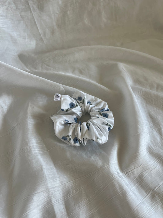 Chouchou Scrunchie en coton Fleur bleue