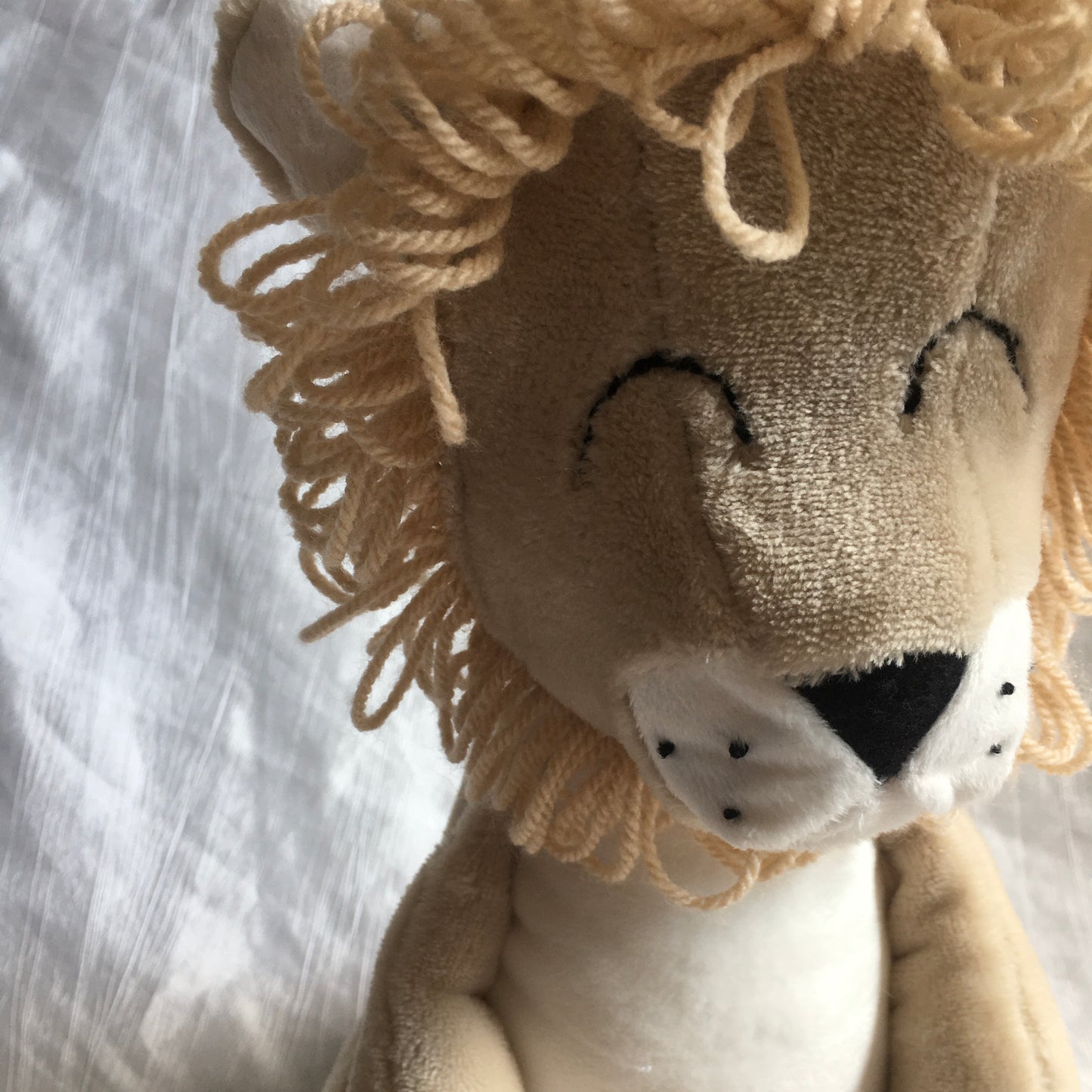 Doudou Lion