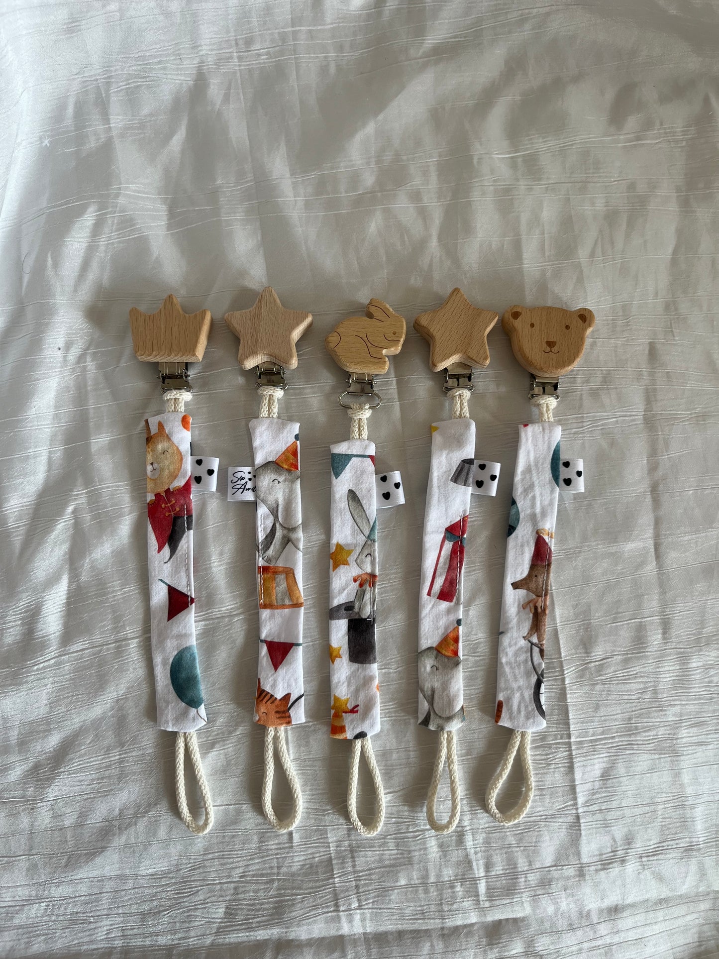 Attache tétine Cirque