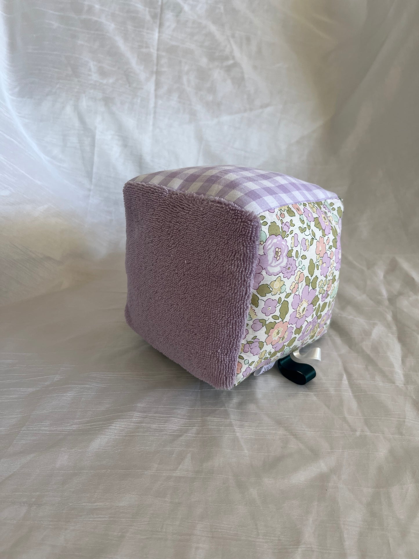 Cube Lilas 🌱