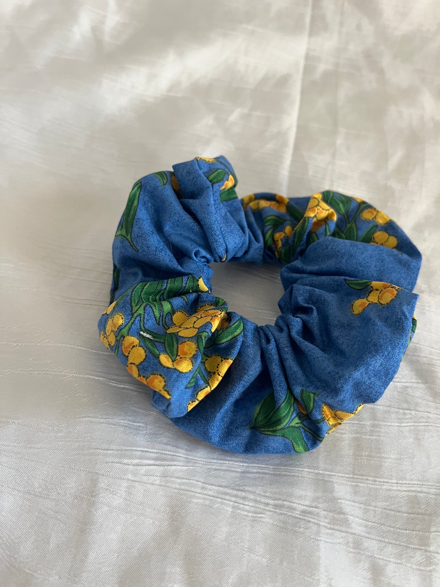 Chouchou Scrunchie en coton Mimosas