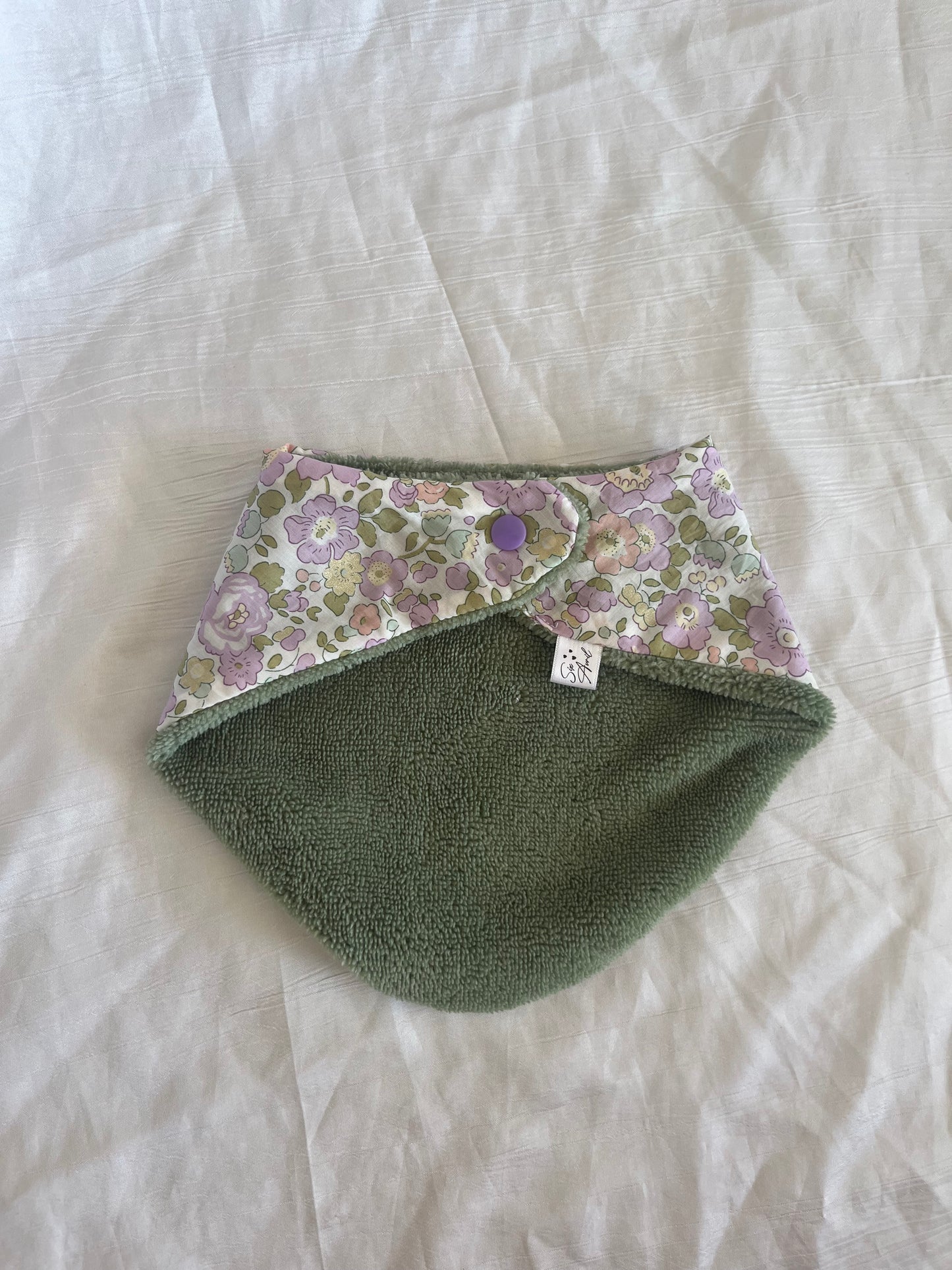 Bavoir Liberty Lilas 🌱