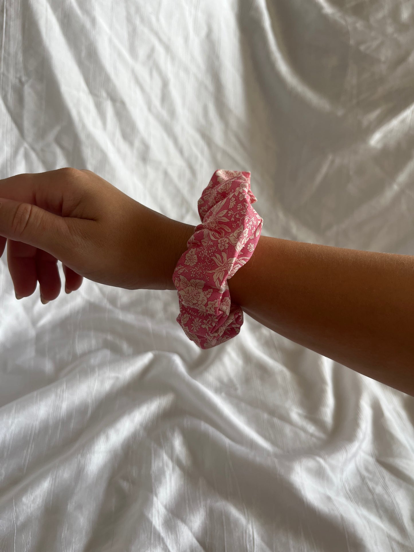 Chouchou Scrunchie en coton Pink Liberty 🩷