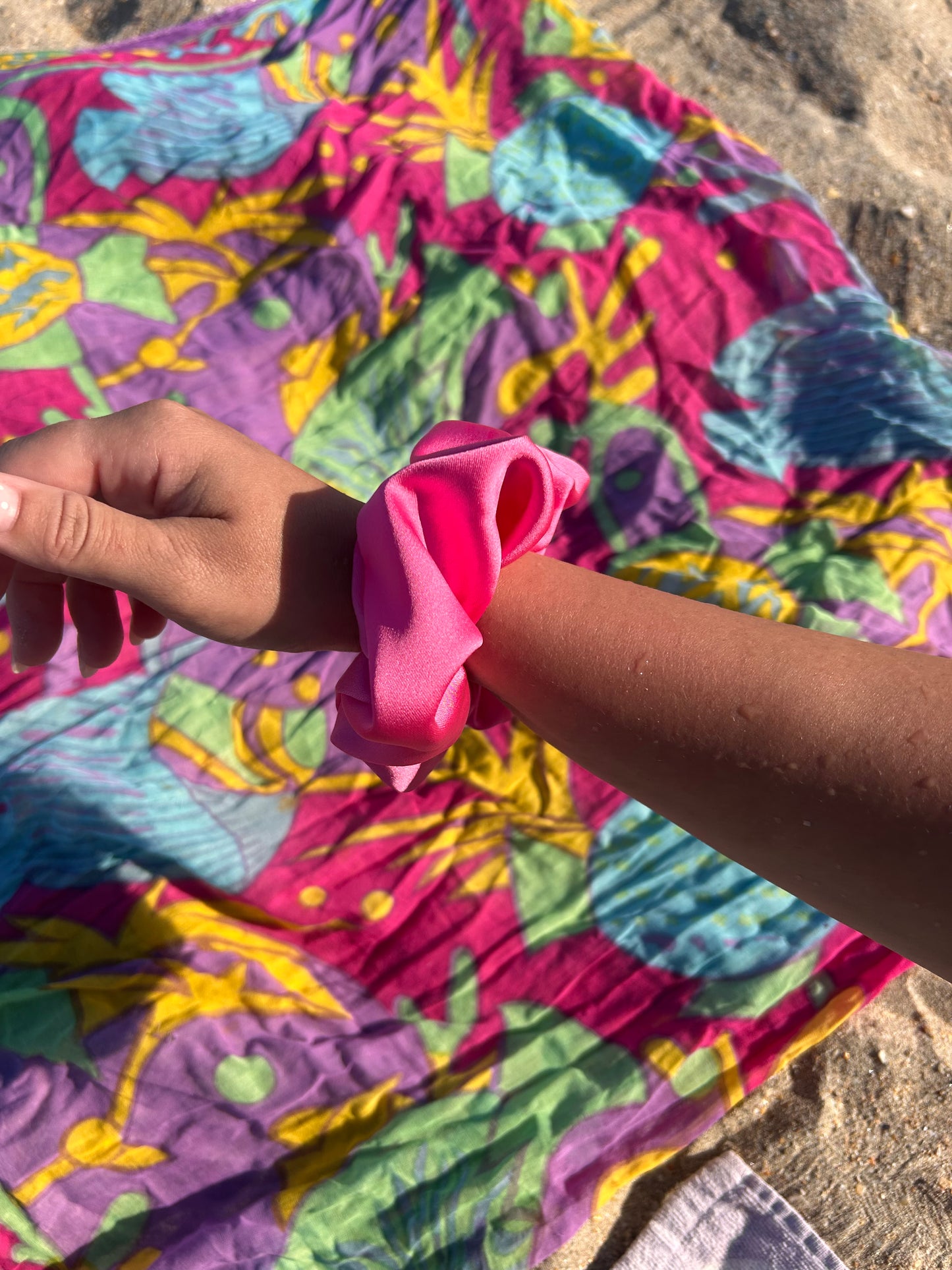 Chouchou Scrunchie en satin Rose 🩷