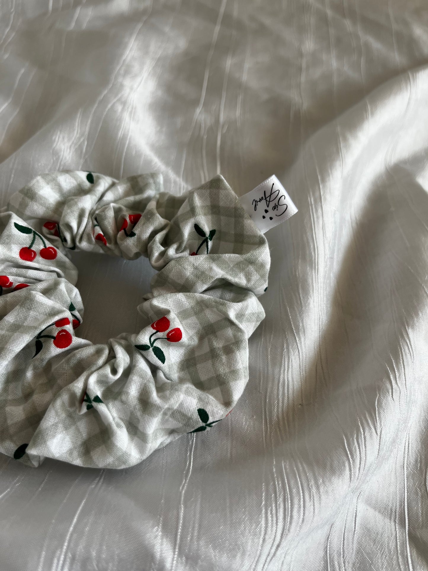 Chouchou Scrunchie en coton Cerise 🍒