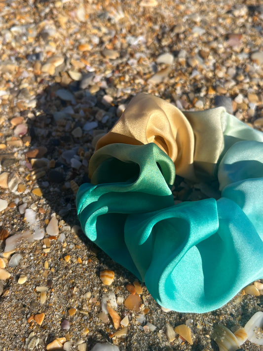Chouchou Scrunchie en satin Menthe à l’eau