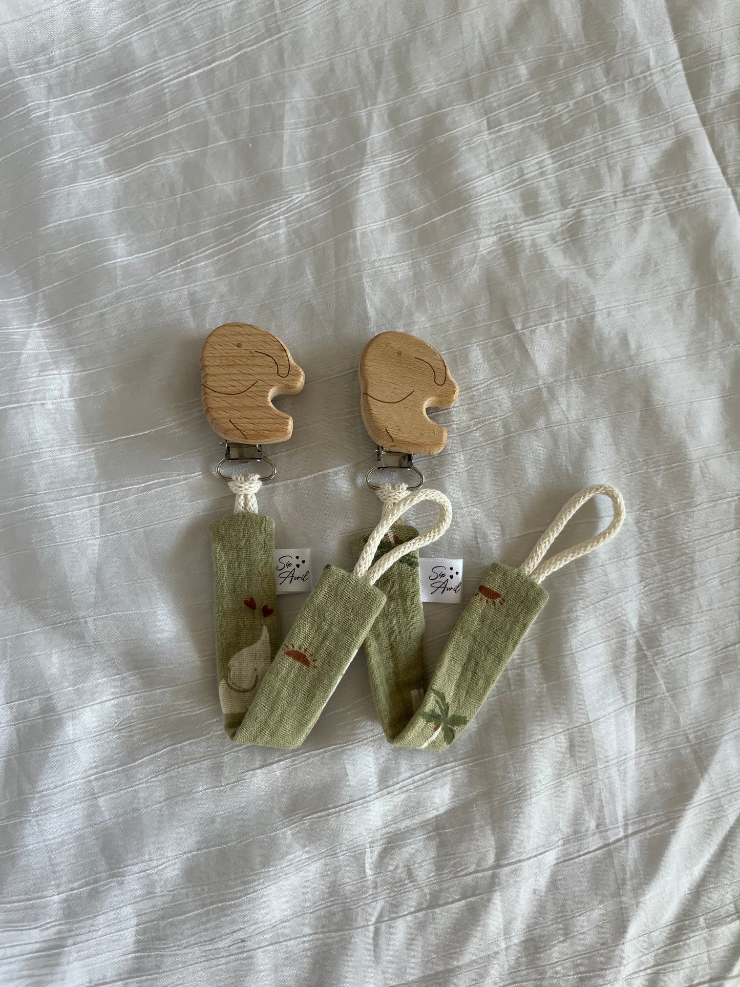 Attache tétine Éléphant