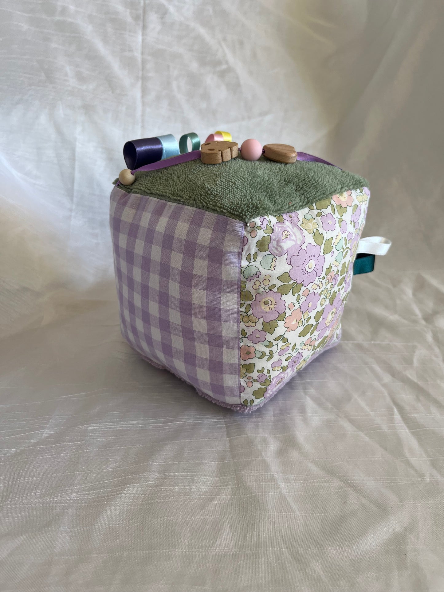 Cube Lilas 🌱