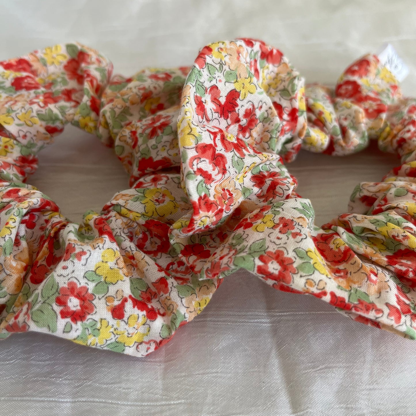 Chouchou Scrunchie en coton Aquarelle rouge