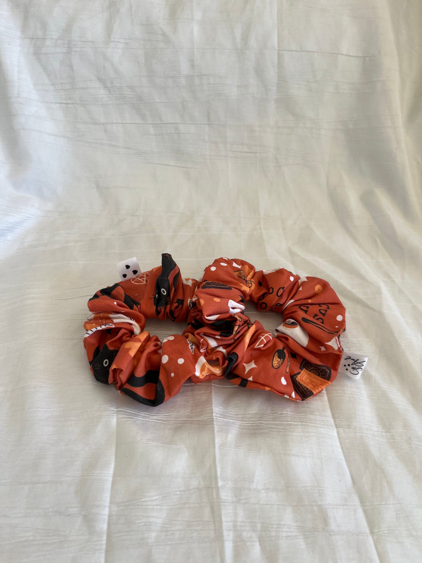 Chouchou Scrunchie en coton Hocus Pocus