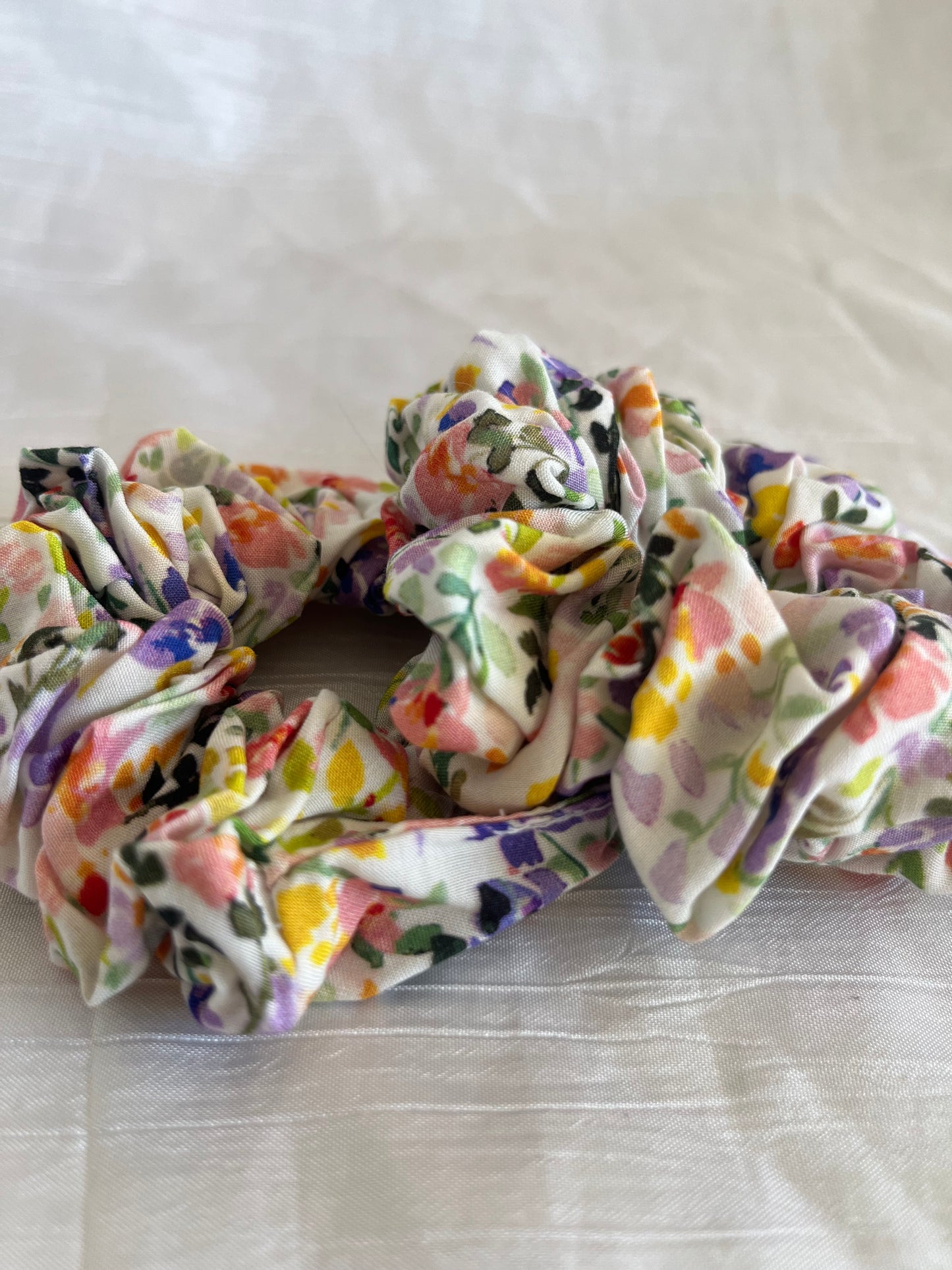 Chouchou Scrunchie en coton Aquarelle 🌱